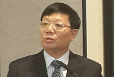 外网用照片贺总发言224 153.jpg